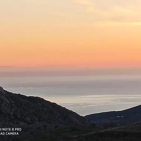 House With Sea And Mountain Views Σπίτι διακοπών