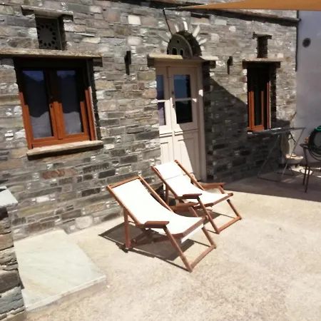 House With Sea And Mountain Views Σπίτι διακοπών Στενή
