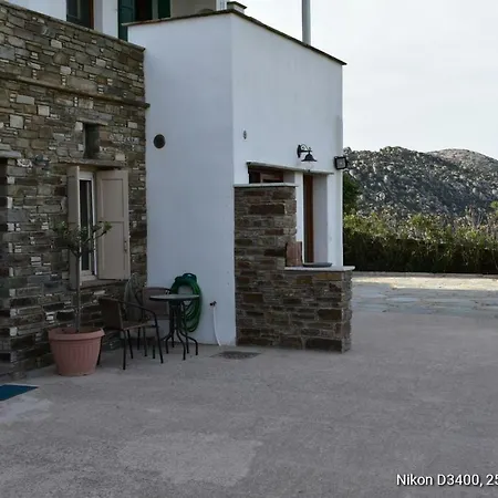 Σπίτι διακοπών House With Sea And Mountain Views *