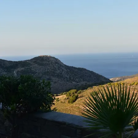 House With Sea And Mountain Views Σπίτι διακοπών
