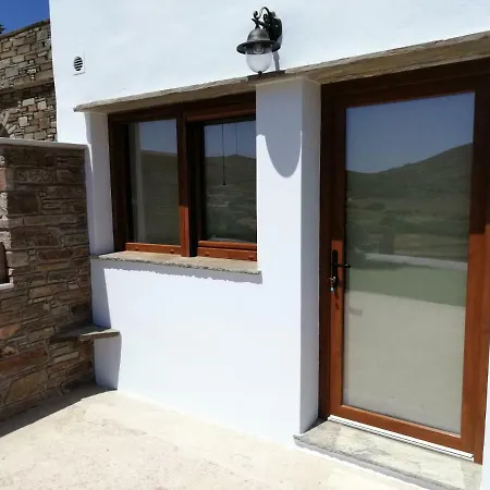House With Sea And Mountain Views Στενή