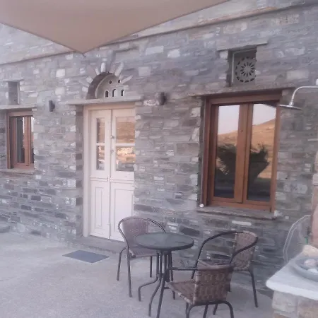 House With Sea And Mountain Views Stení
